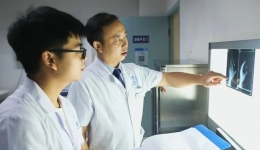 群众点赞·成都基层特色专科服务优秀案例 | 毫厘之间见真章 匠心仁术续写“手足情深”！