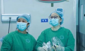 巾帼心向党 致敬她力量 | 妇科主任周春娅：用专业与温柔，为女性的健康护航